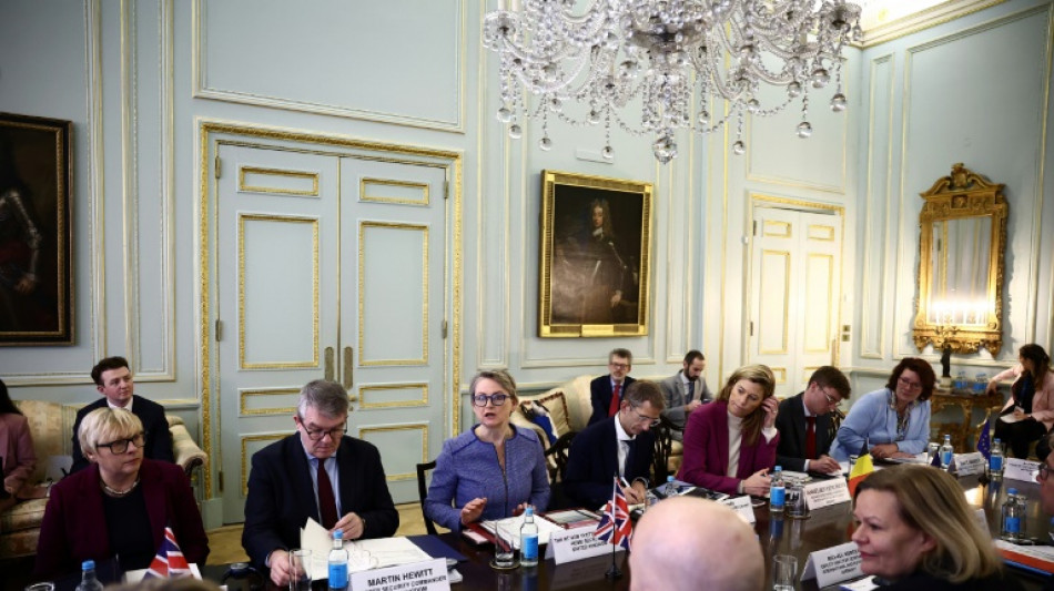 Cinco pa&iacute;ses europeos se comprometen a cooperar en la lucha contra la inmigraci&oacute;n irregular