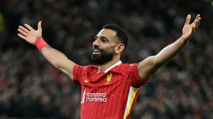 Mohamed Salah assina novo contrato de dois anos com o Liverpool