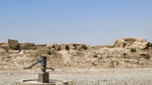 S&eacute;cheresse et crues subites jettent des Afghans d&eacute;sempar&eacute;s sur les routes