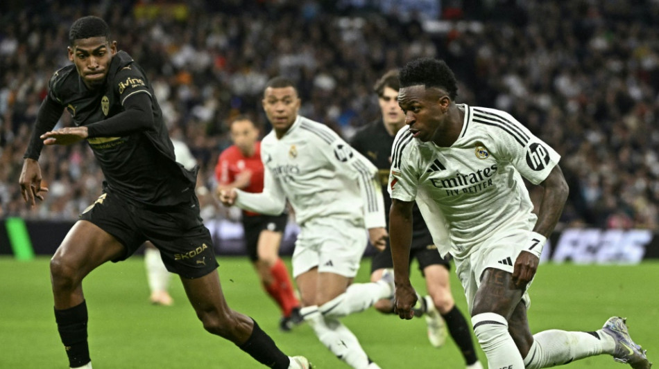 Vinicius verschie&szlig;t Elfmeter: Real unterliegt Valencia