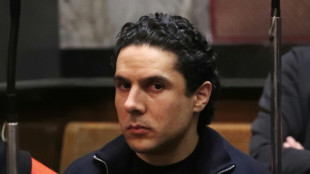 Otages de l'EI en Syrie: Nemmouche d&eacute;clare &agrave; l'ouverture de son proc&egrave;s &agrave; Paris qu'il n'&eacute;tait pas le "ge&ocirc;lier"