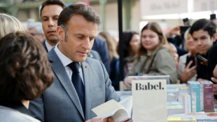 Macron "confiant" dans la lib&eacute;ration de Boualem Sansal, sujet d'une "attention particuli&egrave;re" d'Alger