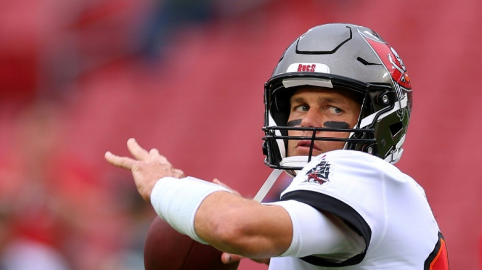 Football am&eacute;ricain: &agrave; 45 ans, la superstar Tom Brady raccroche, "pour de bon"