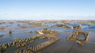 Inondations: Borne aupr&egrave;s des sinistr&eacute;s du Pas-de-Calais