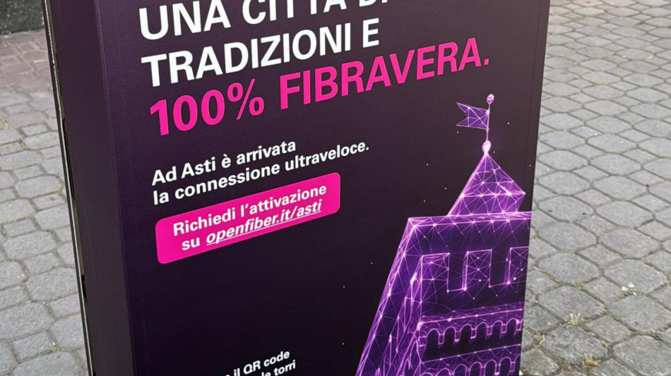 Ad Asti i cabinet Open Fiber raccontano la città