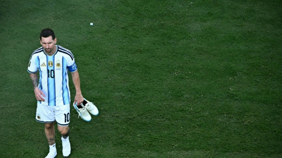 Messi lands in Argentine hometown after World Cup defeat