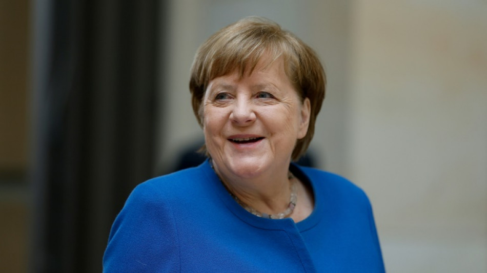 Fr&uuml;here Bundeskanzlerin Merkel erh&auml;lt Verdienstorden von Mecklenburg-Vorpommern 