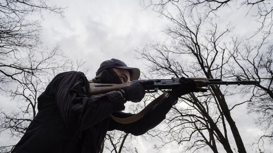 Scambio di prigionieri Mosca-Kiev, liberati 246 per parte