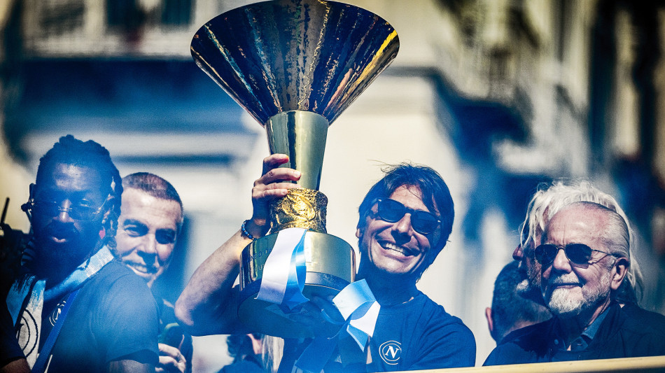 Calcio: De Laurentiis-Conte, summit in corso su futuro