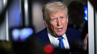 Bolsas asiáticas e europeias desabam pela guerra comercial de Trump