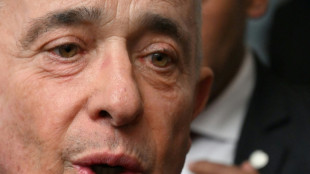 Condenan a un exabogado de &Aacute;lvaro Uribe a siete a&ntilde;os de prisi&oacute;n domiciliaria por soborno en Colombia