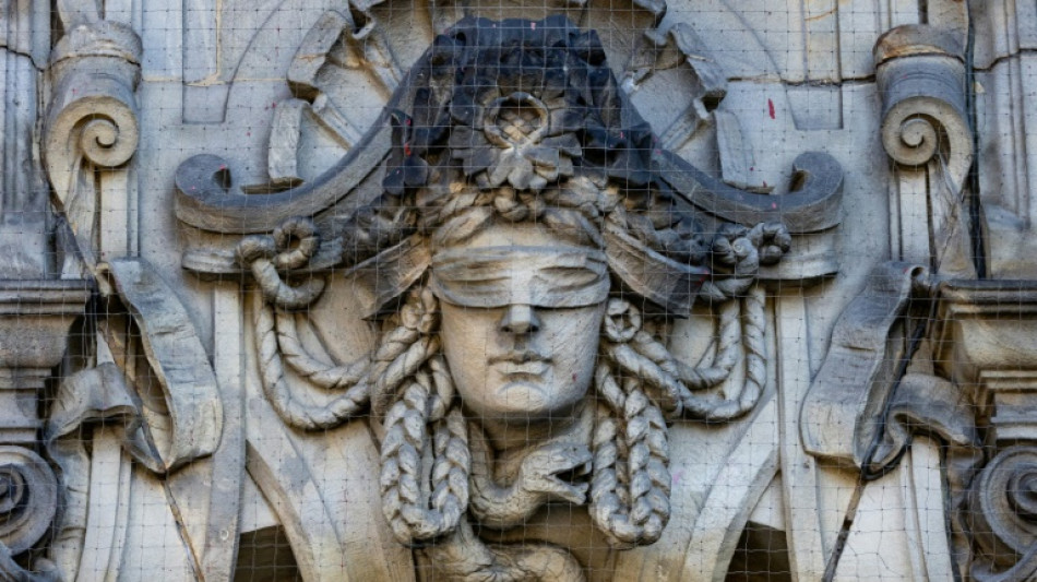 Bekannter in Wohnung erstochen: 26-Jähriger in Mönchengladbach soll in Psychiatrie