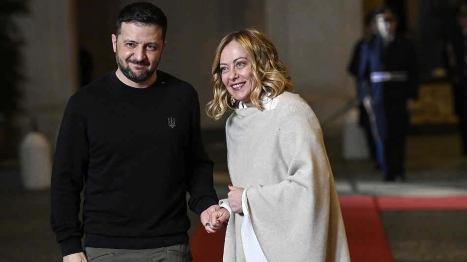 Kiev, Zelensky incontrer&agrave; Meloni
