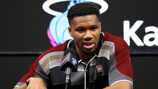 Antetokounmpo chega a Miami com Messi como fonte de inspira&ccedil;&atilde;o