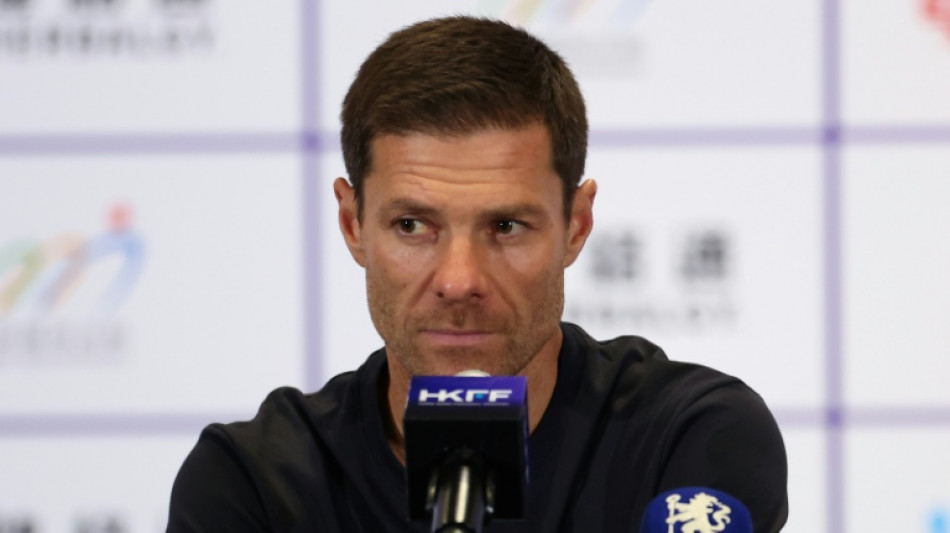 'Nenhuma decis&atilde;o', diz Xabi Alonso sobre retorno de Mudryk ap&oacute;s suspens&atilde;o