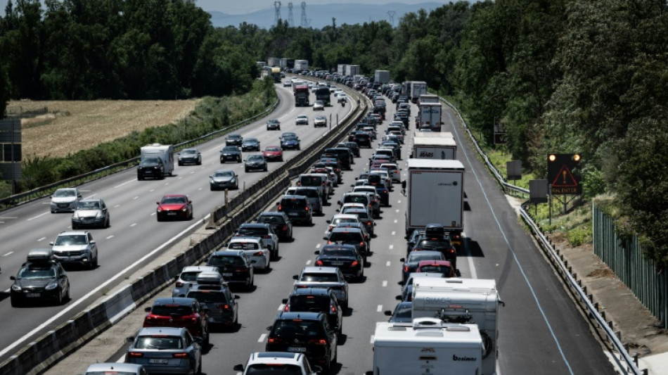 Chass&eacute;-crois&eacute;: pr&egrave;s de 800 km de bouchons