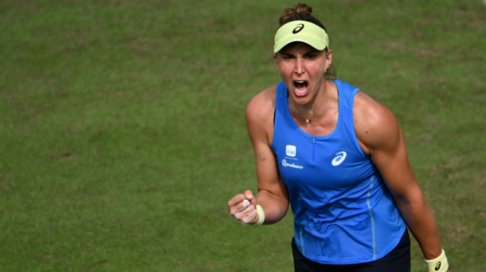 Bia Haddad vence eslovaca e avan&ccedil;a &agrave; segunda rodada de Wimbledon