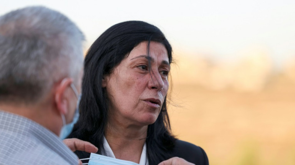 Ex&eacute;rcito israelense prende parlamentar palestina Khalida Jarrar