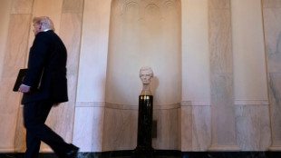 Droits de douane: la Maison Blanche renvoie "la balle" &agrave; la Chine