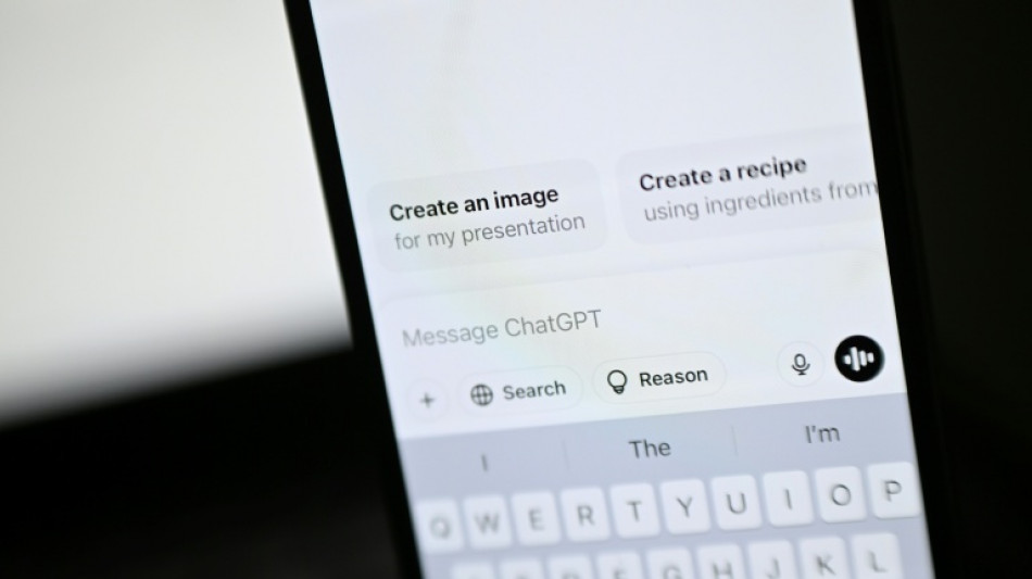 Los padres de un adolescente en California culpan a ChatGPT por el suicidio de su hijo