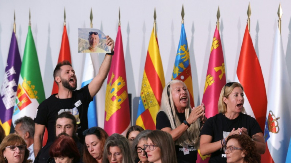 Ein Jahr nach Flutkatastrophe in Spanien: Gedenken an 237 Opfer - Wut &uuml;ber Krisenmanagement